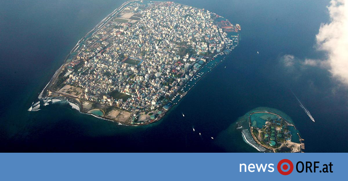 India's course rejected: Maldives moves closer to China