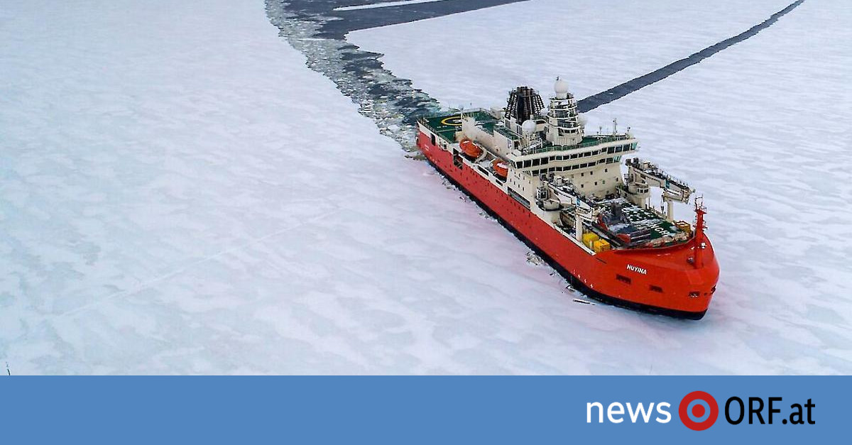 Too big: Australia’s icebreaker has just taken a bad hit