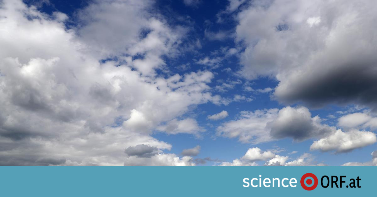 Global warming: The disappearance of clouds leads to lower temperatures